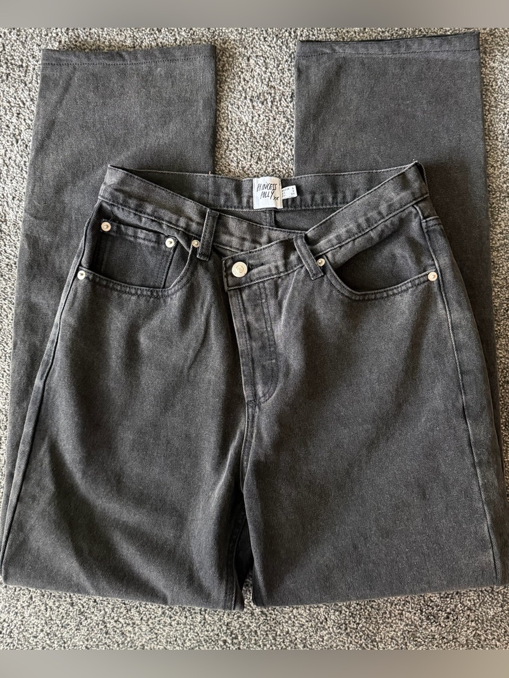 Princess Polly Straight Leg Jeans in Charcoal Black